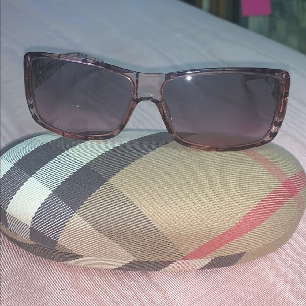 Burberry sunglasses